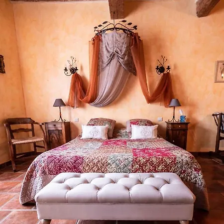 Bed & Breakfast Le Clos Des Rosalines à Durban-corbières *