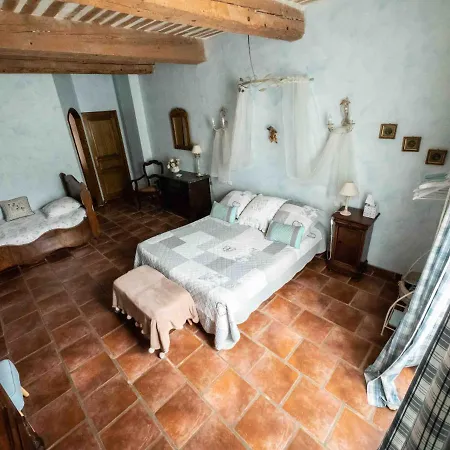 Bed & Breakfast Le Clos Des Rosalines à Durban-corbières