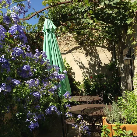 Bed & Breakfast Le Clos Des Rosalines à Durban-corbières