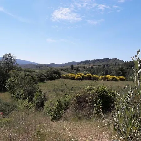 Le Clos Des Rosalines à Durban-corbières Durban-Corbieres