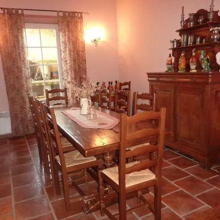 Le Clos Des Rosalines à Durban-corbières Bed & Breakfast Durban-Corbieres